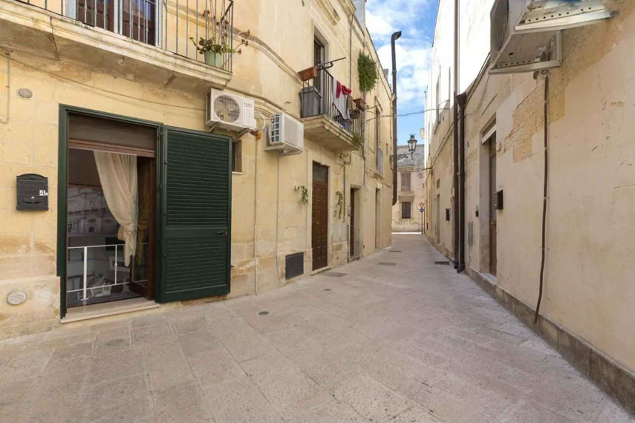 Dimora Santa Croce Apartment Lecce