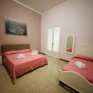 E Casa Di Appartamento Napoli